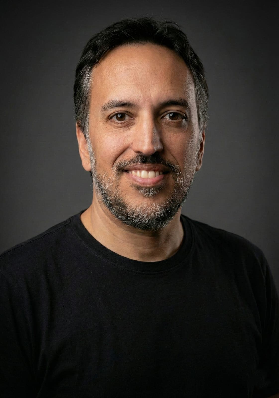 Tomás Olmos
